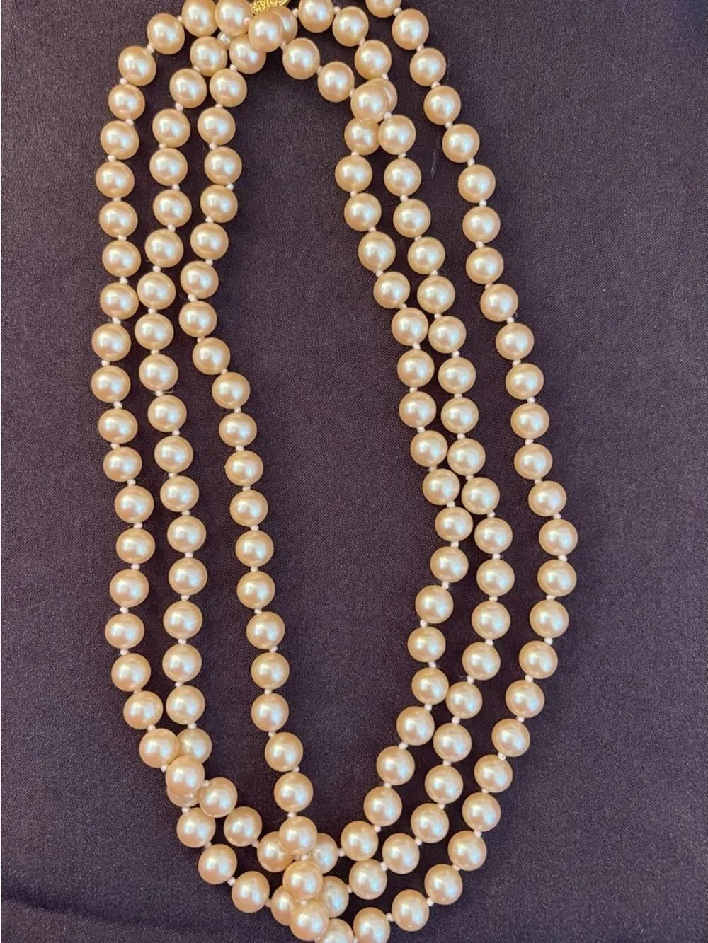 Classic Ivory Pearl Necklace - Elegant Women’s Jewelry